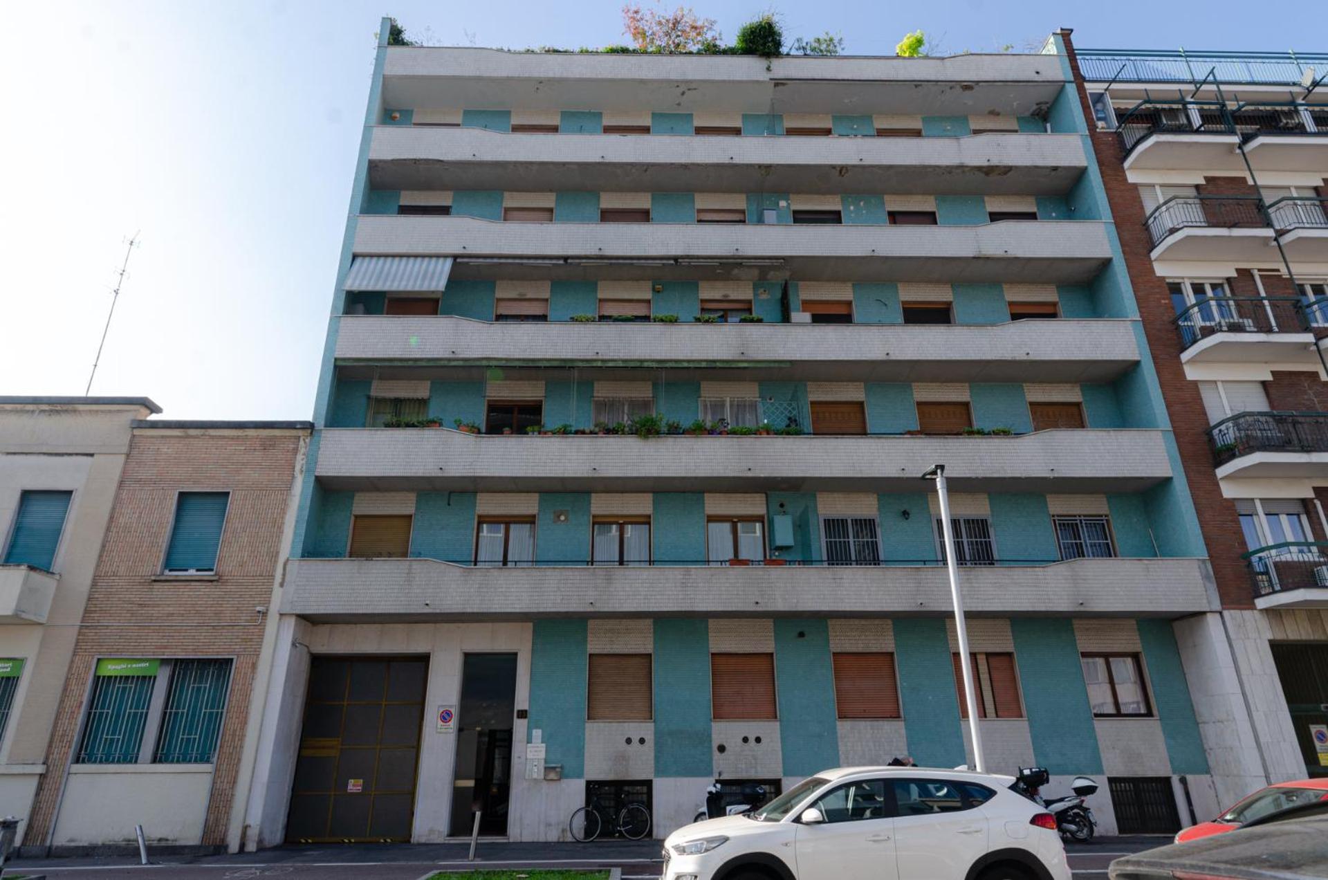 Vivimihome - Crespi House A 3 Minuti Dalla Metro Milão Exterior foto