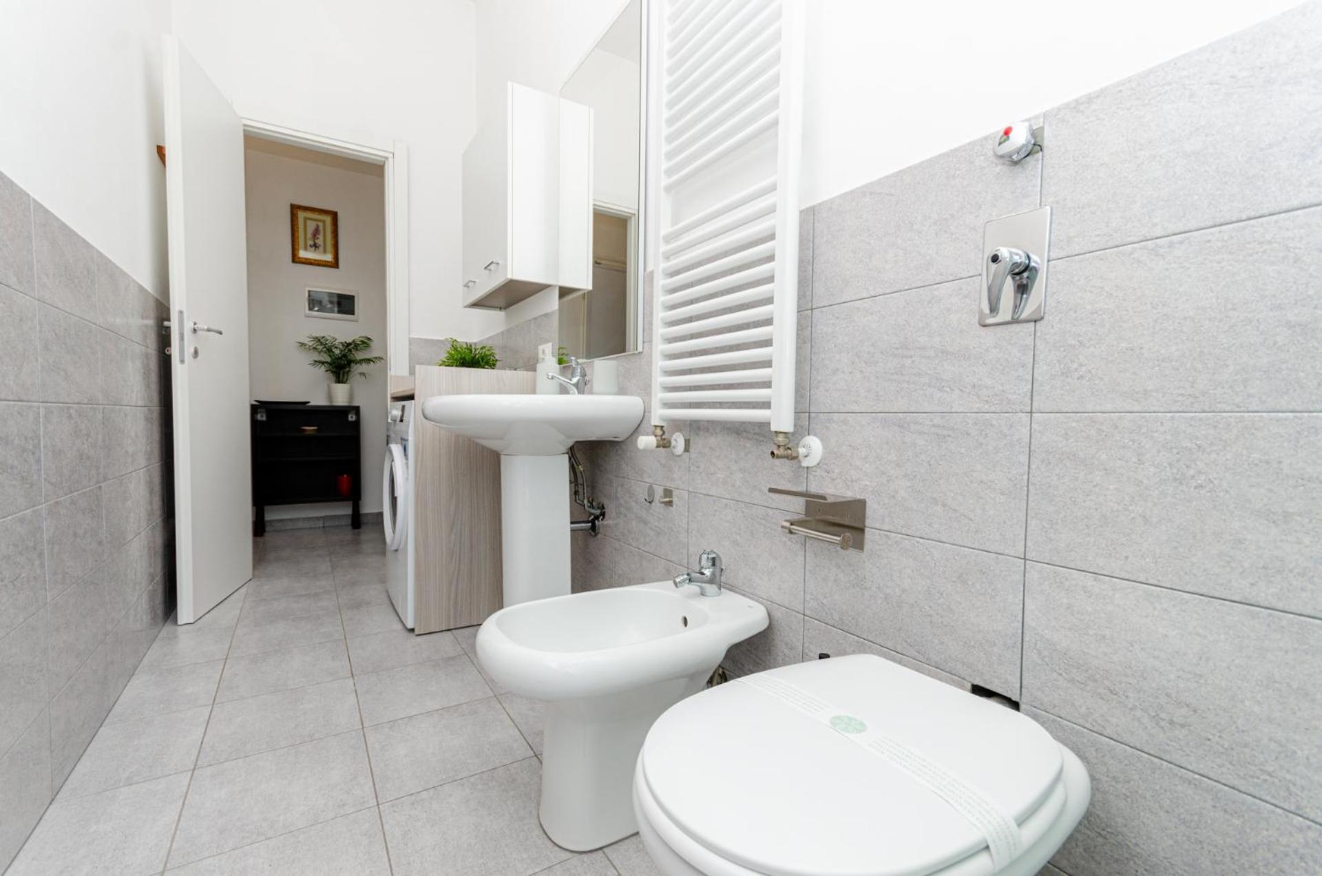 Vivimihome - Crespi House A 3 Minuti Dalla Metro Milão Exterior foto