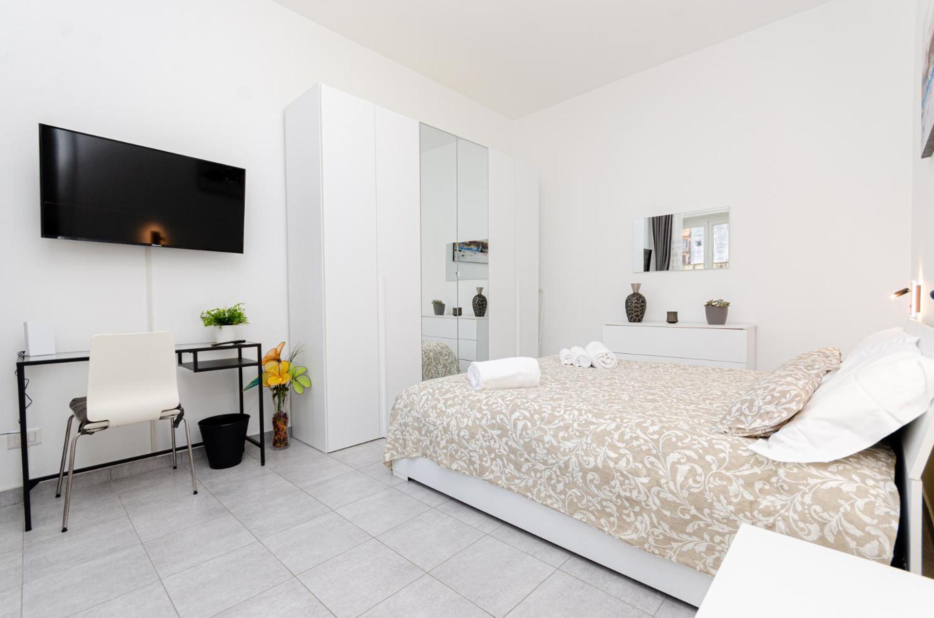 Vivimihome - Crespi House A 3 Minuti Dalla Metro Milão Exterior foto